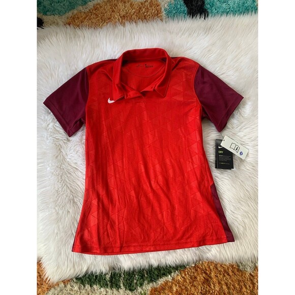 Nike Tops - Nike Dry Fit soccer shirt